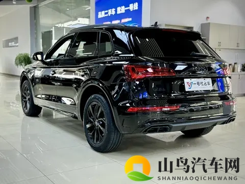 准新奥迪Q5L：25万多开走，家用代步还香吗？-1