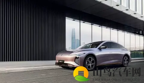 东风风行星海S7纯电版正式开启预售，预售价区间为11.99万元-2