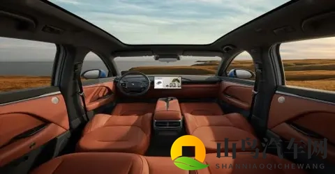 被忽略的细节！全新极狐阿尔法t5空间大比拼-1