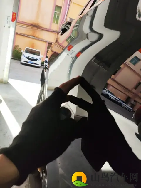 24万拿下准新宝马X3，感受德系豪华SUV的驾控魅力-3