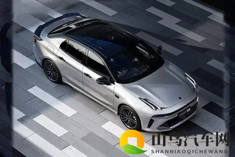 272马力8AT变速箱65秒破百  第三代领克03让燃油车重回性能主场？-3