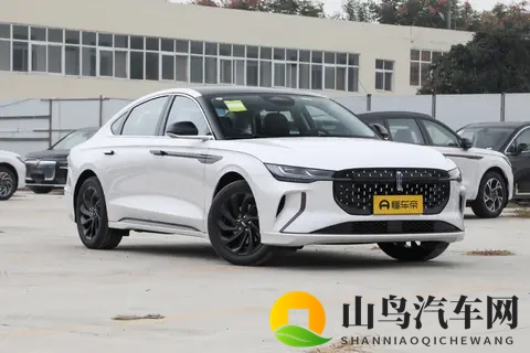 林肯 Z 选燃油还是混动?要燃油尊尚版还是要尊尚混动版的质感?-2