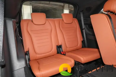 奔驰GLC价格大跳水，入门版最值得买！全新EV版曝光，该卖多少钱-3