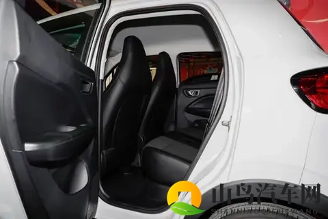 开了三年零跑T03后，我终于明白这车为何能卖爆！-1