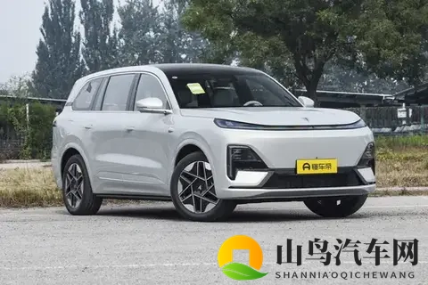 30万级六座SUV，深蓝 S09，华为乾崑+鸿蒙座舱harmony space5，香！-1
