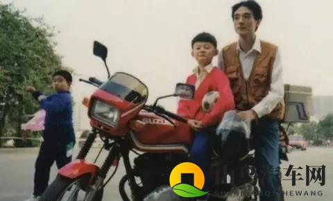 摩托车经销商风光不再:利润微薄、转型艰难,边缘化困境引深思-3