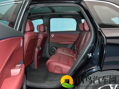 插混中大型SUV_五座布局_带冰箱 红旗HS6 PHEV将于11月15日预售-3