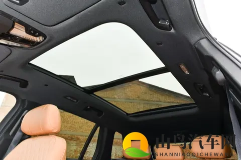 30万内燃油大五座！2026款领克09：配置拉满还带沃尔沃基因​-1