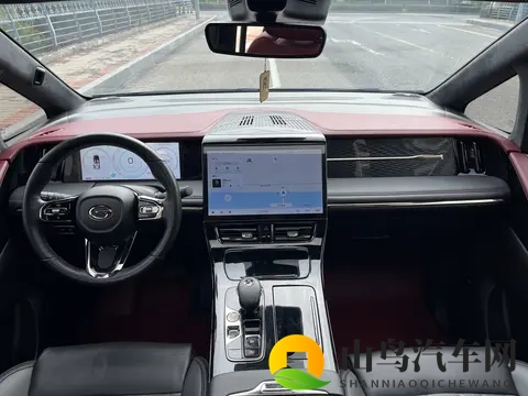 1998万，宜商宜家好选择，准新传祺M8宗师版开回家！-3