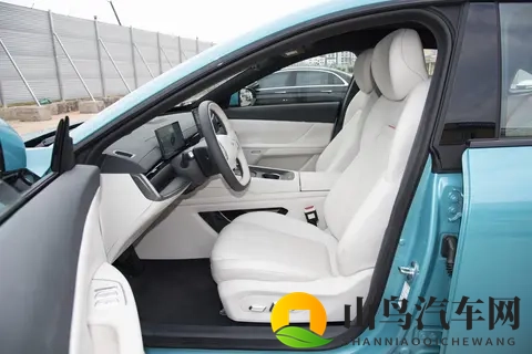 探析东风奕派eπ007+四驱版的技术内涵与市场定位-1