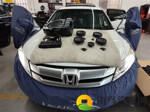 汕头专业汽车音响改装​_本田歌诗图汽车升级德高理想专用音响-1