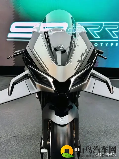 春风公升级赛车，V4 SR-RR原型亮相！竞争手拿什么应对？-2