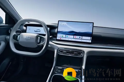 搭载雷神AI电混20技术，688万元起 银河星耀6上市-2