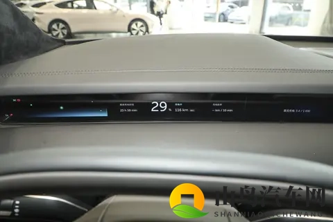 蔚来ET9试驾：蔚来高端车受欢迎，主要是这几点做得好-2