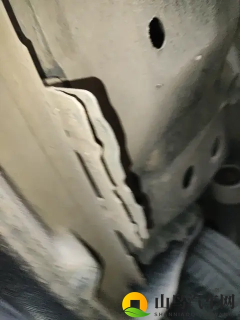 169万拿下21年别克GL8陆尊，宜商宜家，舒适升级！-1