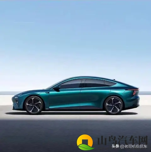 极越07二手车15万甩卖！万万没想到：倒闭前没火，倒闭后却火了-1