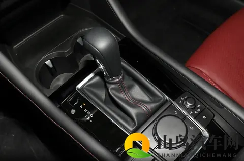 外观运动，动力足，油耗低，紧凑型轿车可以看看它-2