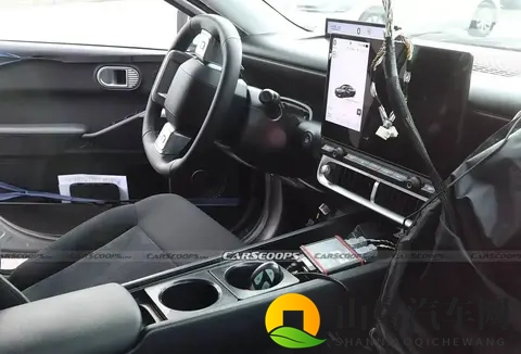 将于2026年发布 现代IONIQ 3量产版谍照曝光-2