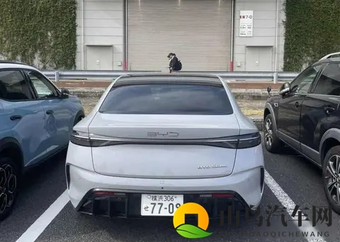 美女被插软件：智能黑科技助力安全驾驶，体验未来出行-2