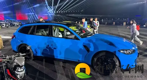 售价9439万元 宝马M3旅行版正式上市 买三厢还是买旅行?-3