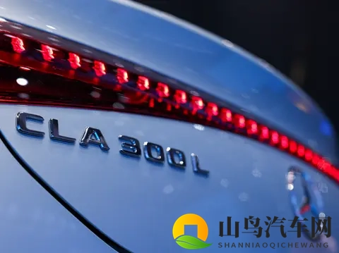 奔驰的电气化转型，「吉利思维」帮了大忙-2