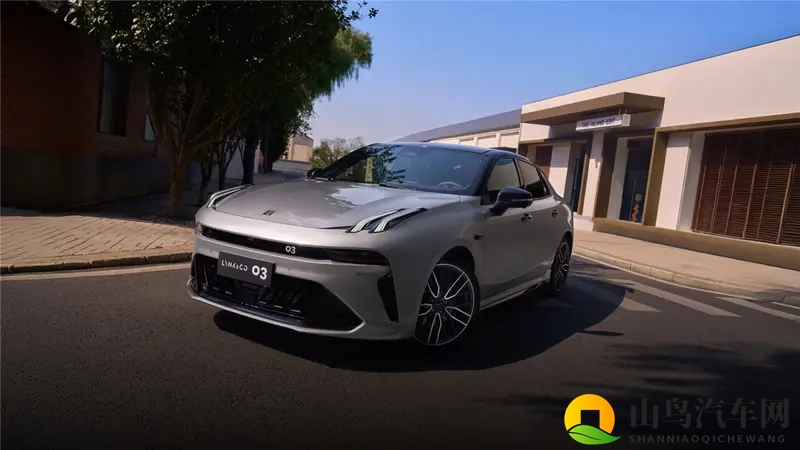 不止于快！第三代领克03的“性能生态”能玩出什么新花样？-1