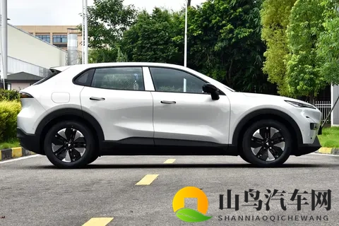 15万级纯电SUV怎么选?看深蓝S05620Ultra纯电版-3