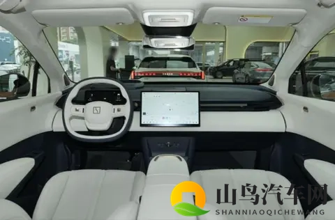 新款极氪X要上市！新色+37秒破百，15万级值吗？-1