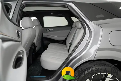 长安启源Q07天枢智能激光版、海狮06不知道咋选？对比告诉你答案-3