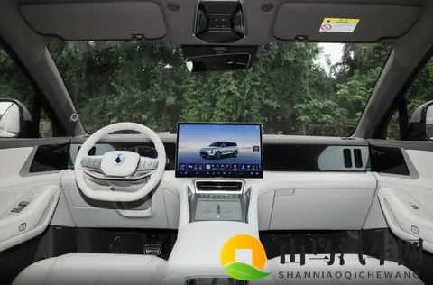 芭乐视app下载安装旧版本ios华为:华为iOS用户必看:教你轻松安装旧版车载娱乐软件-3