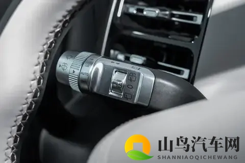 方盒子造型，46秒破百，续航1400km，这款越野车很带劲！-1