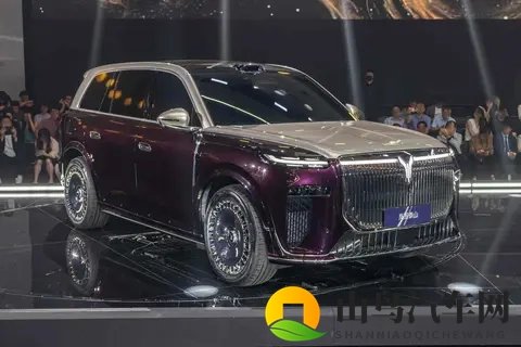 岚图泰山内饰图发布,智能配置更丰富,将于11月内上市-1