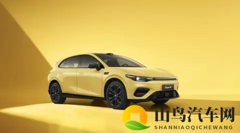 【新车问答】零跑Lafa5预售遭群嘲，是定价飘了还是真值这个价？-3