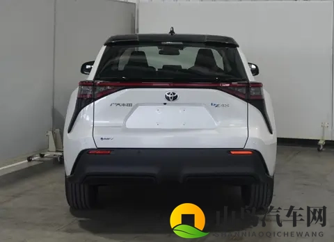 最高752公里_现款1798万元起,新款广汽丰田铂智4X续航曝光-2