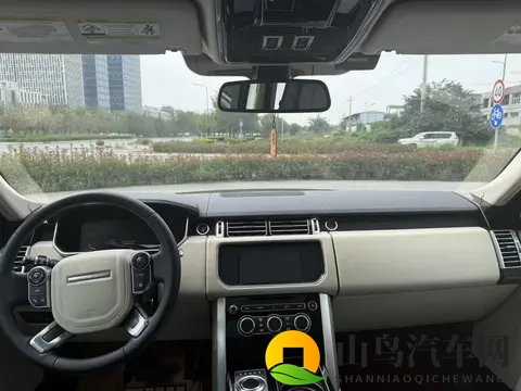 开了9年打了骨折，40多万拿下二手路虎揽胜Vogue-2