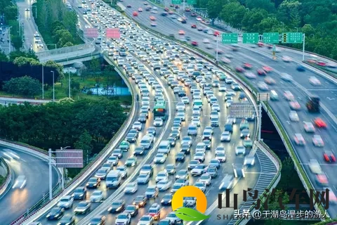 高速_山区超车必看！6个禁区绝不能碰，4个心眼记牢，平安到家-3