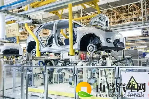 红桃视频入口：智能驾驶新能源汽车，未来出行新变革-2