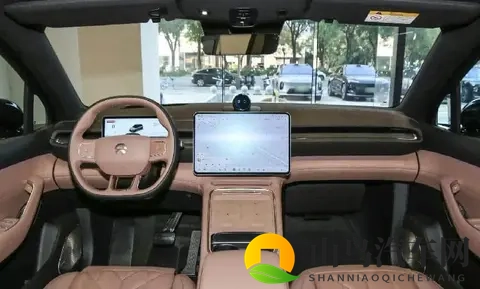 三分钟换电+650km续航,蔚来ES6展现豪华纯电SUV硬实力-1