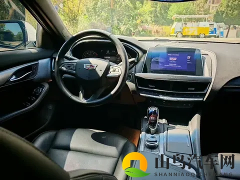 22年凯迪拉克CT5，28T豪华型，48万公里，1458万还值吗？-2