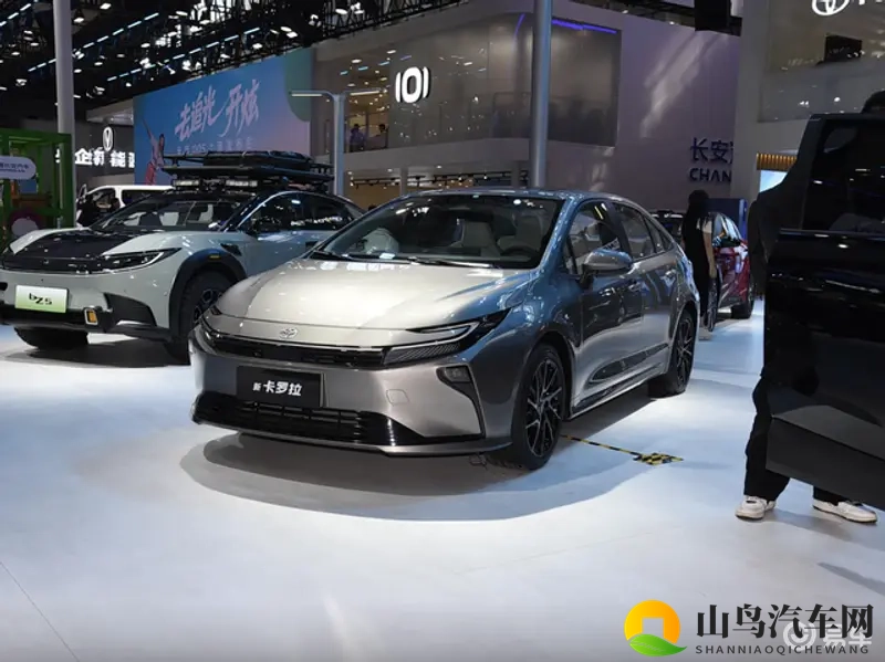 内外大变样，全新卡罗拉亮相广州车展，能不能火关键看定价？-1