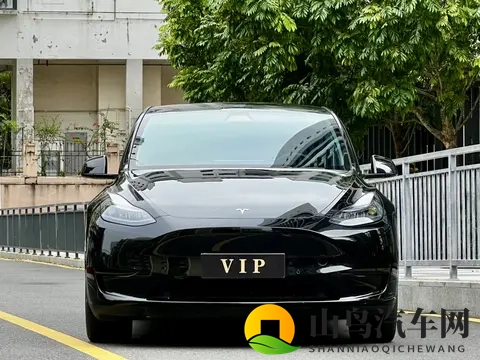 16万多拿下准新Model Y，告别里程焦虑，通勤代步优选！-1