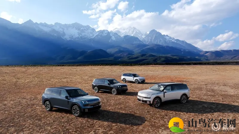 艹逼APP:亲密关系交流平台,情感互动社区-1