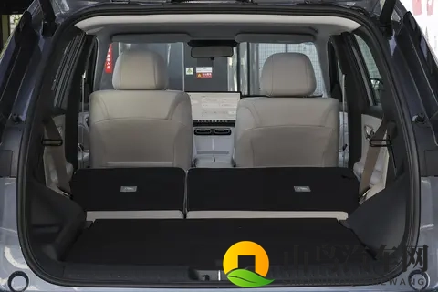 亏电油耗仅55L，续航超1200km，AION i60增程版来了-3