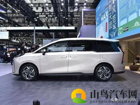 价格屠夫来袭！20T+9AT七座MPV仅11万，能平替别克GL8？-2