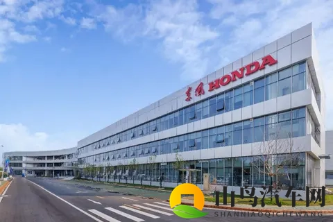 东风汽车旗下三大整车合资子公司历任中方一把手都是谁？-2