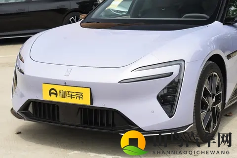 阿维塔06:高颜值,华为乾崑ADS +鸿蒙座舱,年轻人心中的豪华轿车-3
