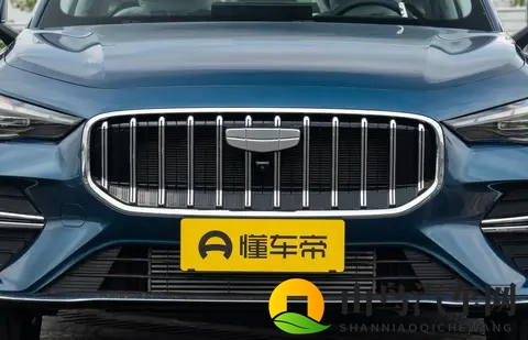 吉利帝豪的惊艳蜕变，十万级车型也能如此精致！-3