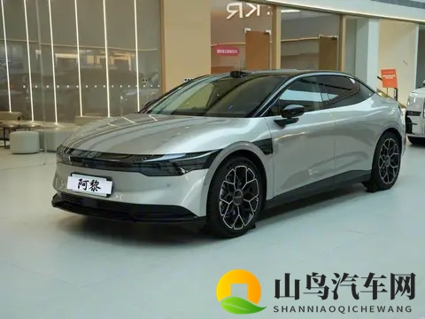 20-25万车市2025：小米SU7等新能源爆款对决BBA燃油车-3