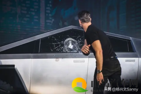 未来汽车中国汽车卷什么卷？要“卷服务，而不卷平台”！-3