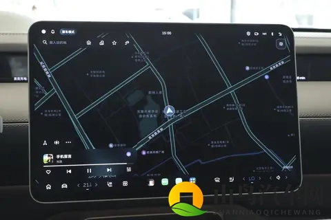 蔚来ET9适合家用吗？深度体验后，我发现了这些细节！-2